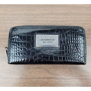 Liz Claiborne Established 1976 Faux Snake Skin Vinyl Black Zip Clutch Wallet